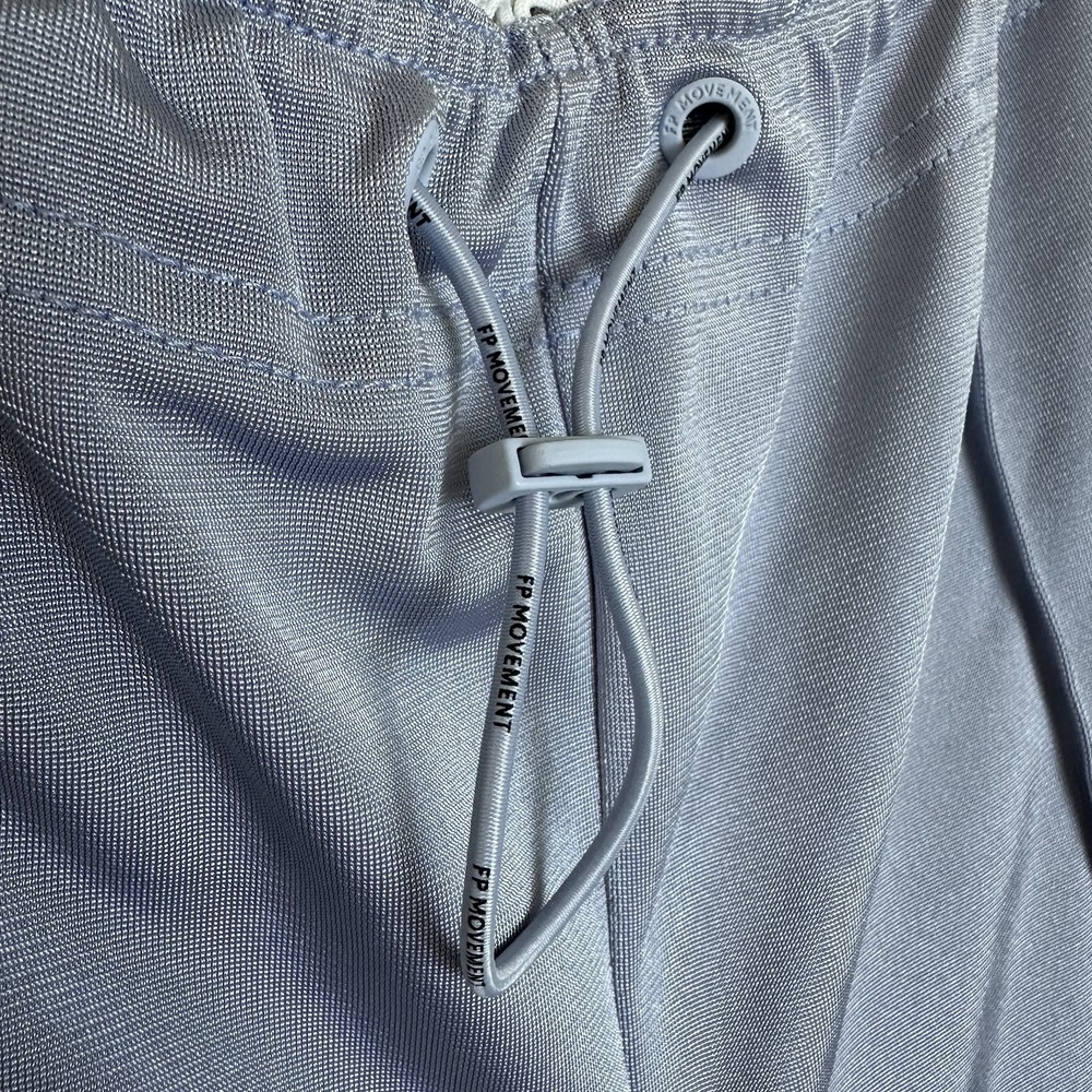 Free People FP Movement Roll With It Drawcord Pants Sz L Steel Blue NWOT Silky - Picture 7 of 12